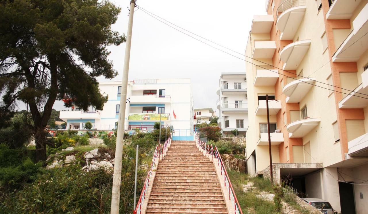 Alexandra'S Apartments Saranda Extérieur photo